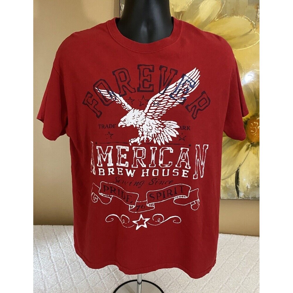 Vtg Y2K Gildan Heavy Cotton Forever American Brew House Graphic Red Tee Size L